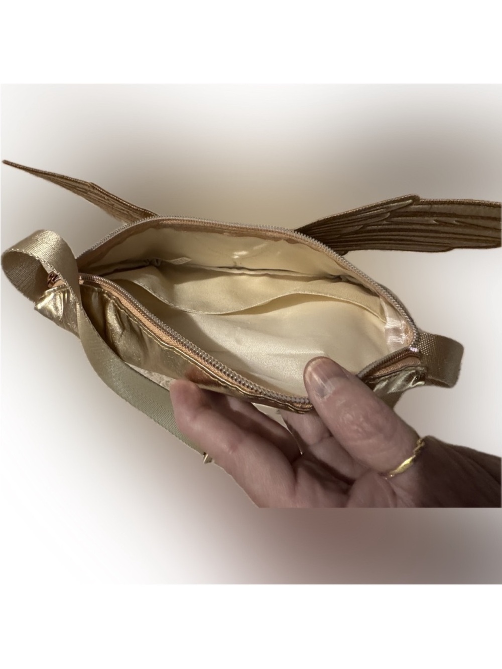 FYDELITY Metallic Gold Bag, Belt Bag, Vegan Leather, Gold Metallic Special - Picture 9 of 13